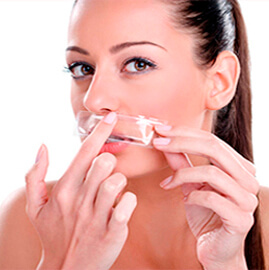 Услуга депиляции усиков